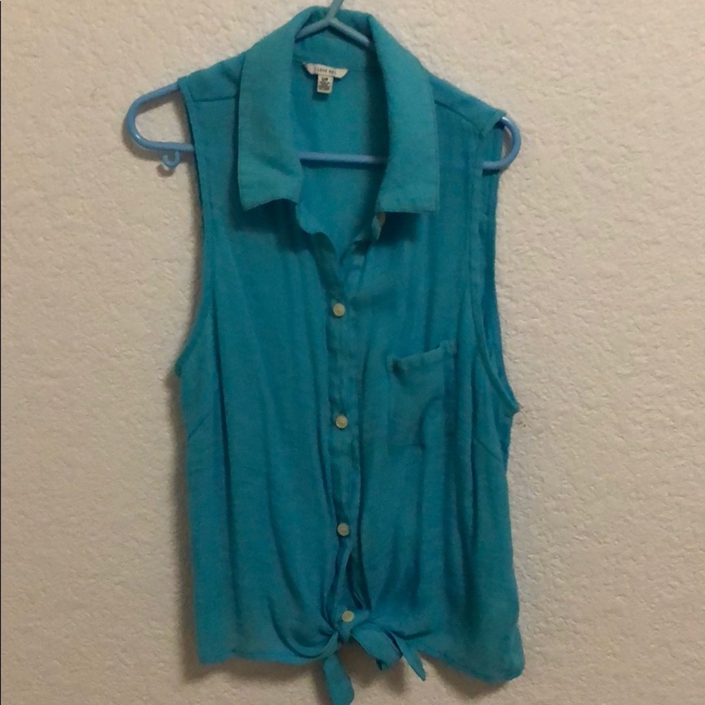 Light blue bottom tie top